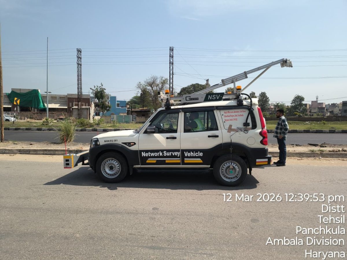 Network Survey Vehicle equipped with sensors