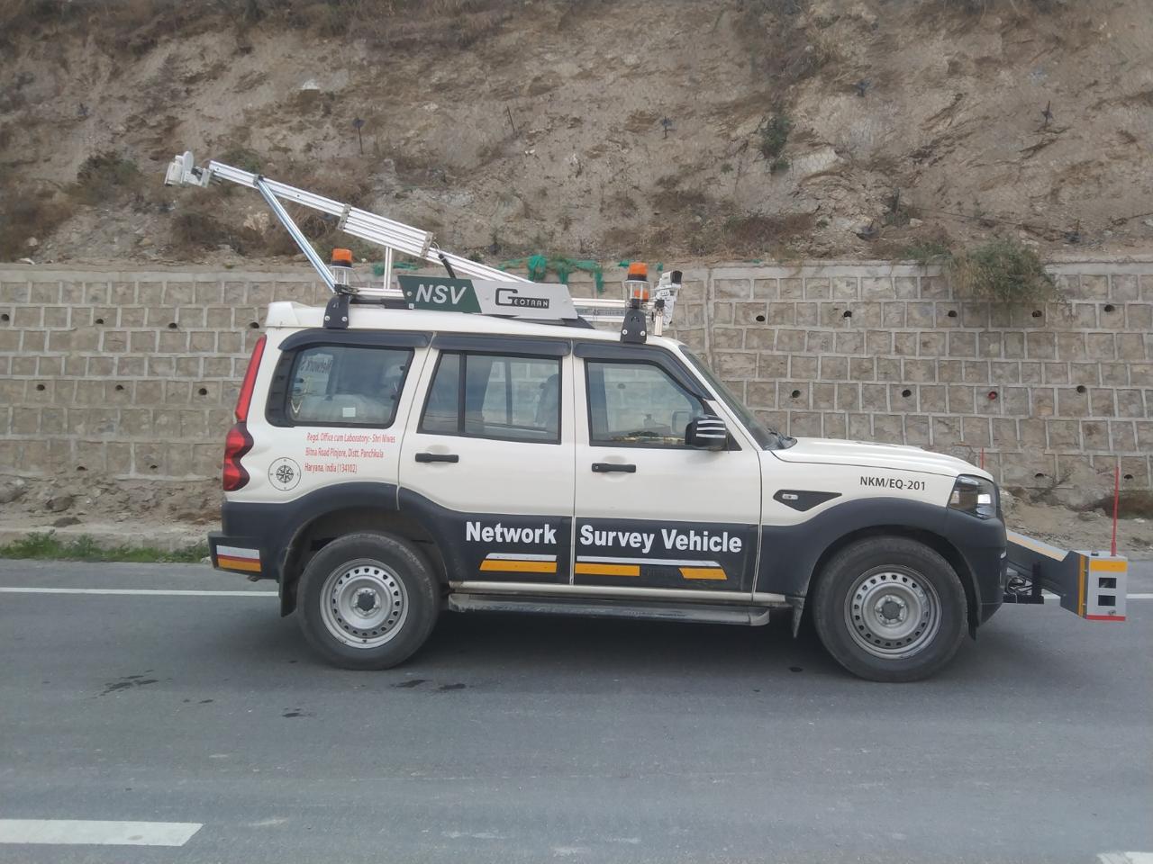Non-Destructive Testing of Concrete 5 Network survey Vehicle (NSV)